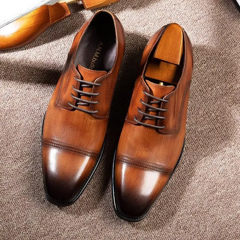 Diamoré Timeless Lace-Up Elegance