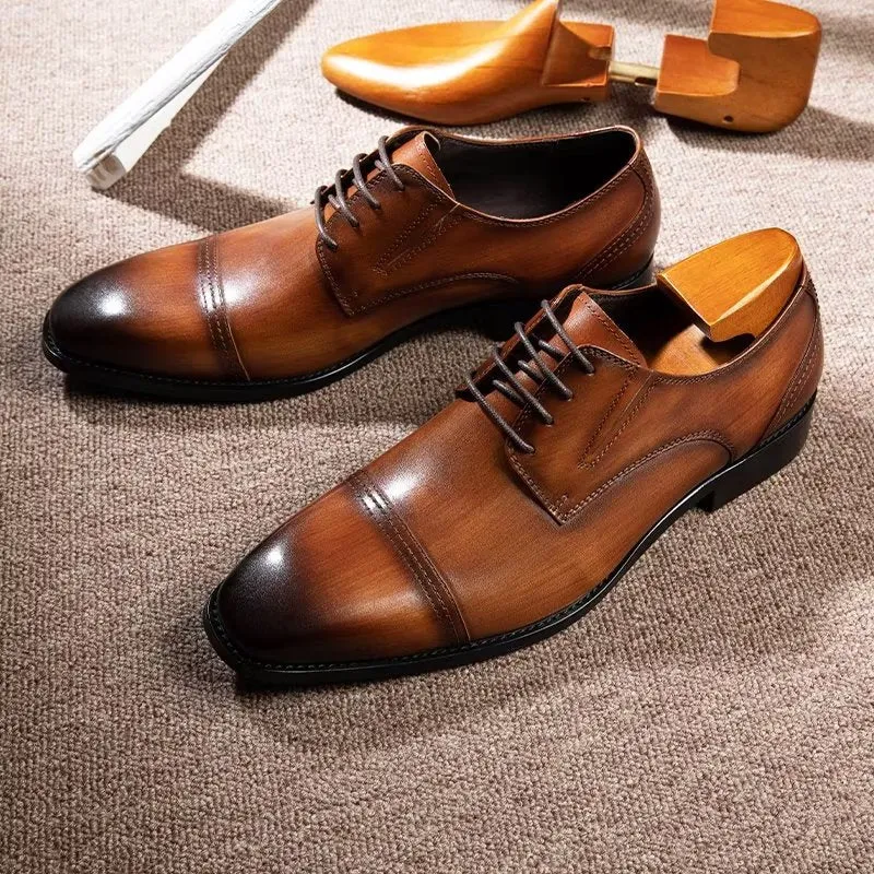 Diamoré Timeless Lace-Up Elegance