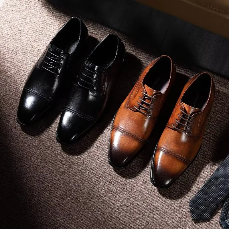 Diamoré Timeless Lace-Up Elegance