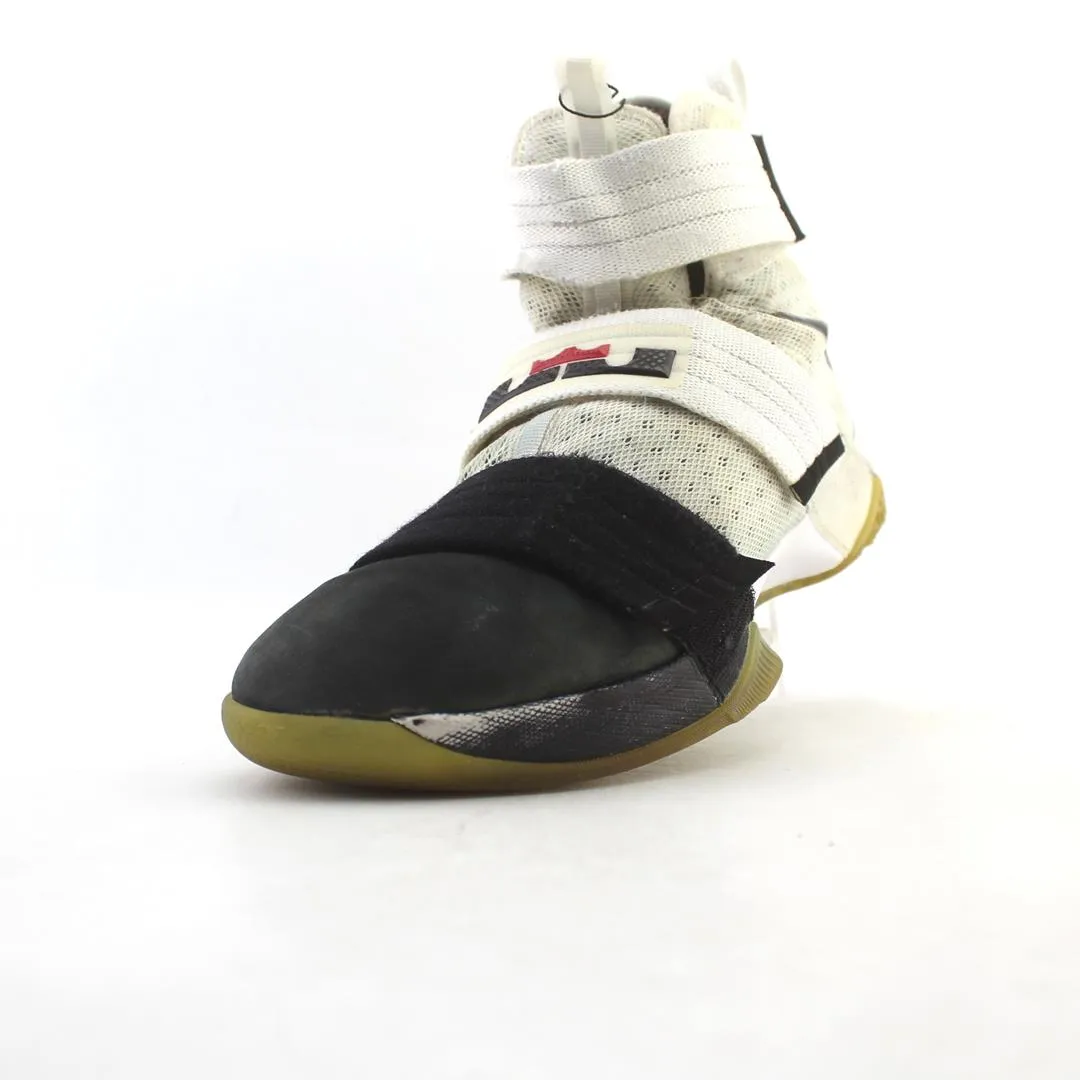 NIKE  LEBRON ZOOM SOLDIER 10