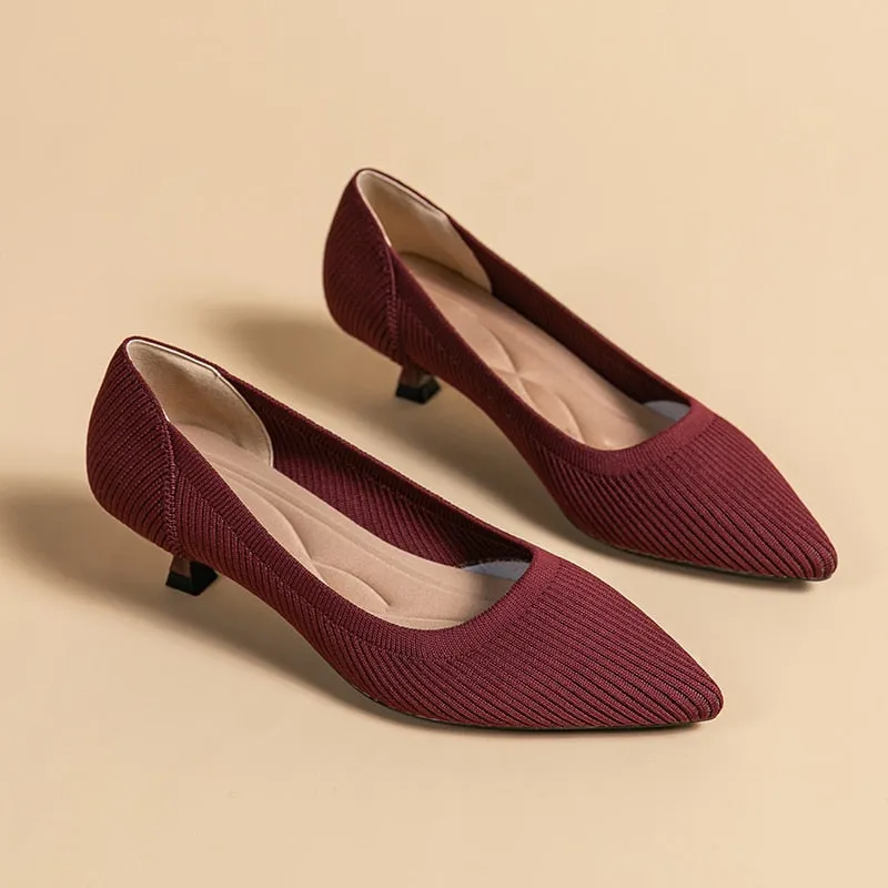 Ribbed Upper Basic Kitten Heel Pumps