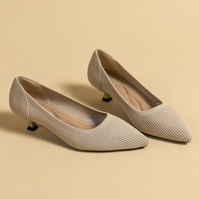 Ribbed Upper Basic Kitten Heel Pumps