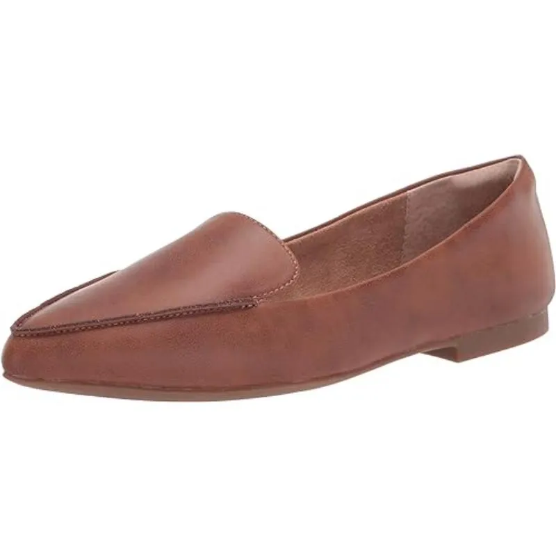 Sleek Minimalist Design Loafer For Women