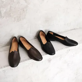 Soft Washed Horsehide Leather Flats – Slip-On Round Toe Loafers Black/Brown