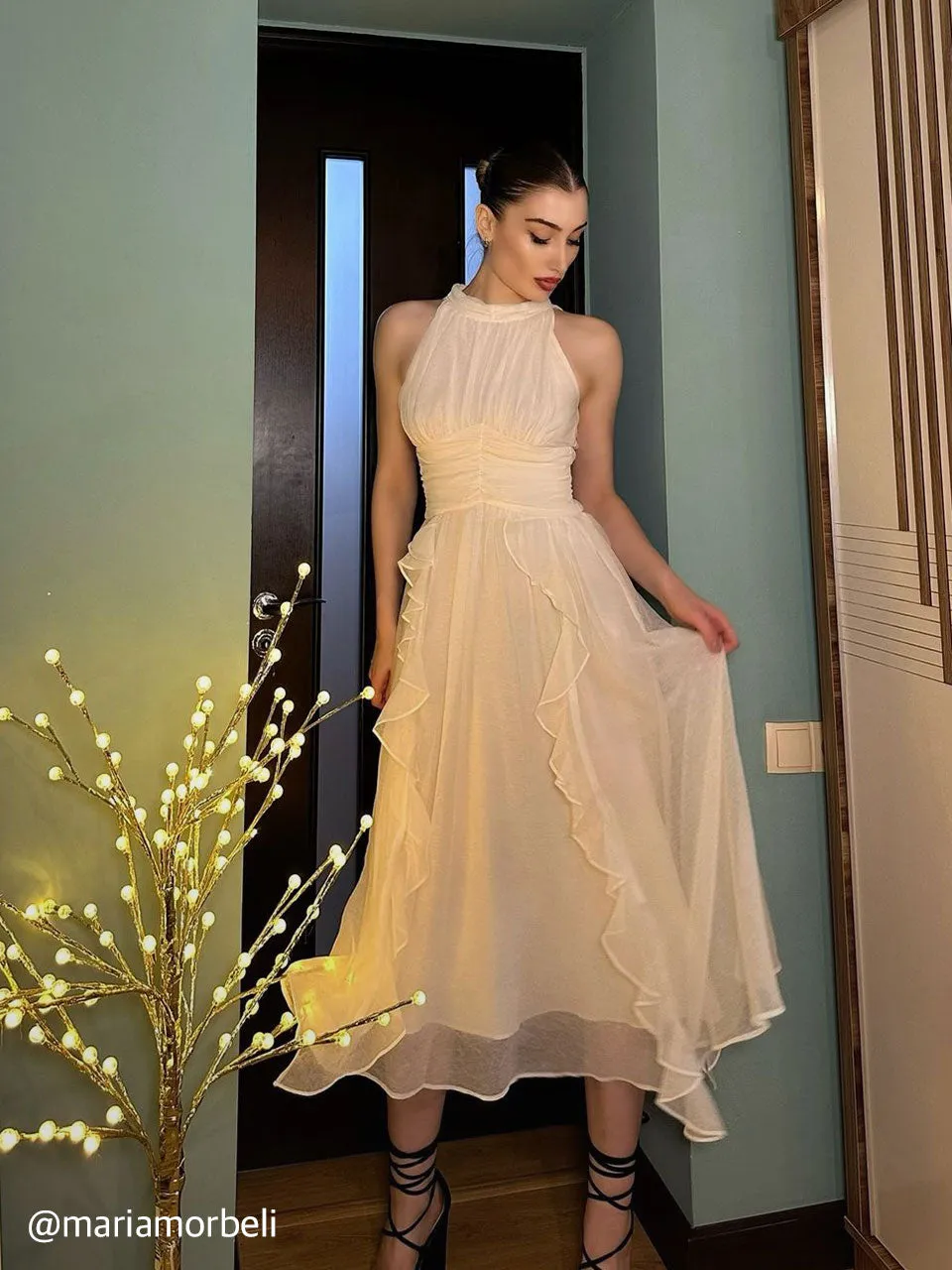 Timeless sleeveless dress